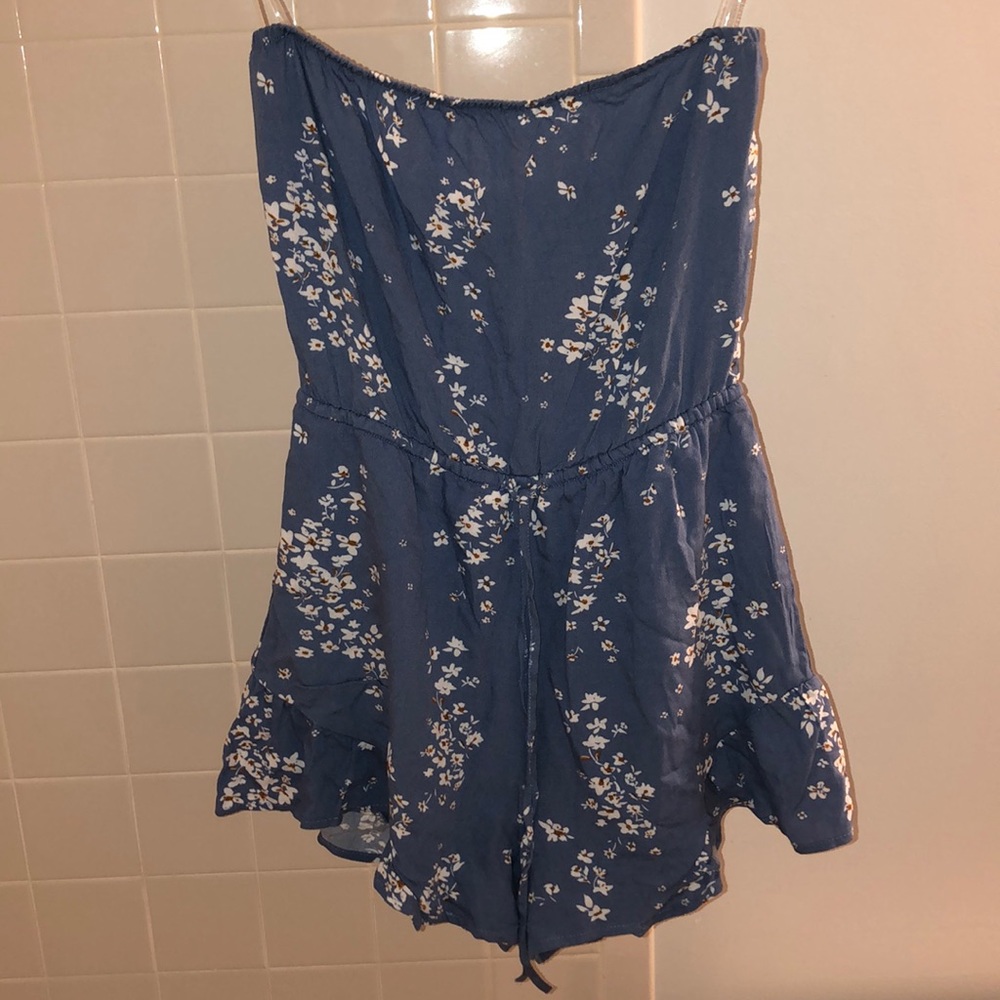 la hearts pacsun blue floral romper